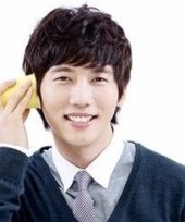 Ki Tae-Young Fotoğrafı