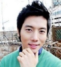 Ki Tae-Young Fotoğrafı