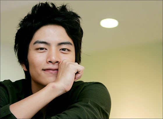 Lee Min-ki Fotoğrafı