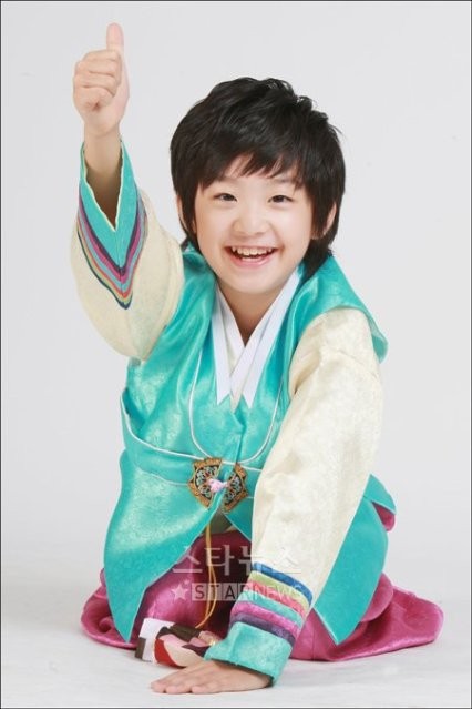 Shin Dong Woo fotoğrafı Shin Dong Woo fotoğrafı
