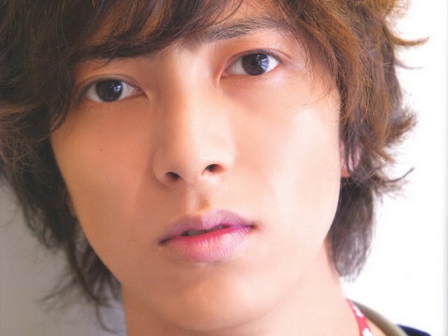 Tomohisa Yamashita Fotoğrafı