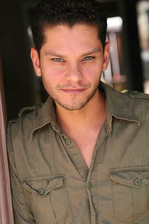 Daniel Louis Rivas Fotoğrafı