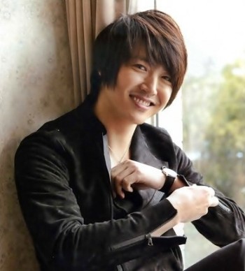 Yoon Sang-hyun Fotoğrafı