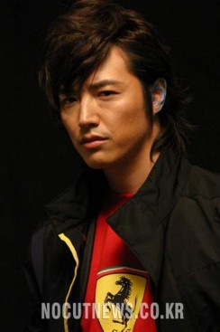 Yoon Sang-hyun Fotoğrafı