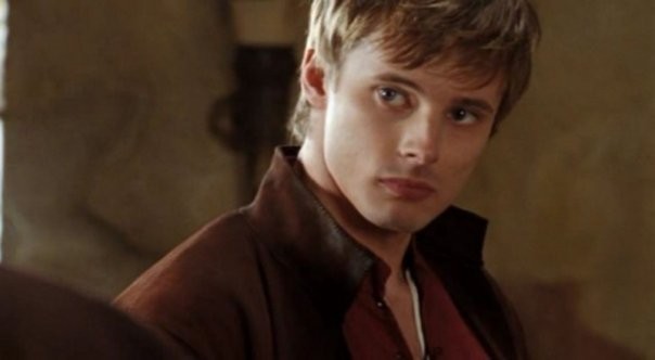 Bradley James Fotoğrafı