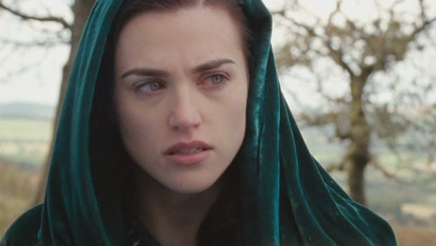 Katie McGrath Fotoğrafı