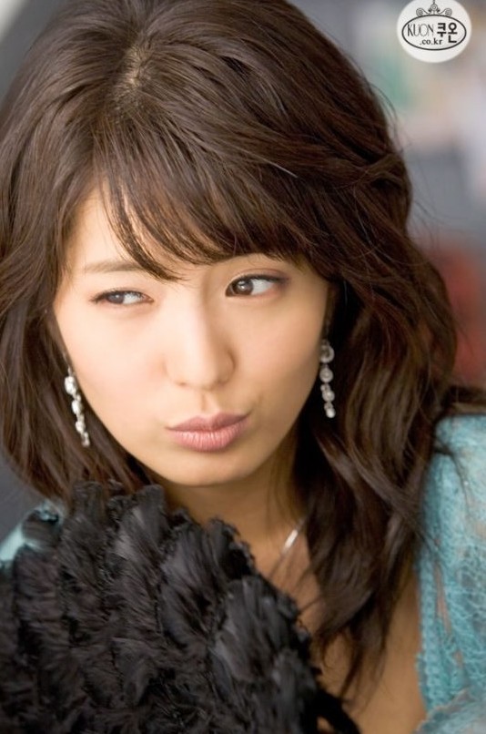 Suh Ji Young Fotoğrafı
