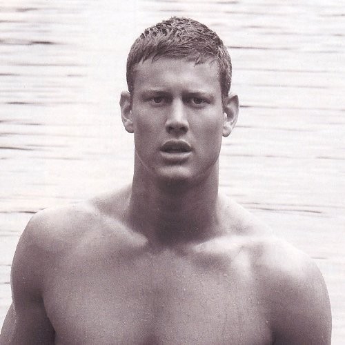 Tom Hopper Fotoğrafları 11