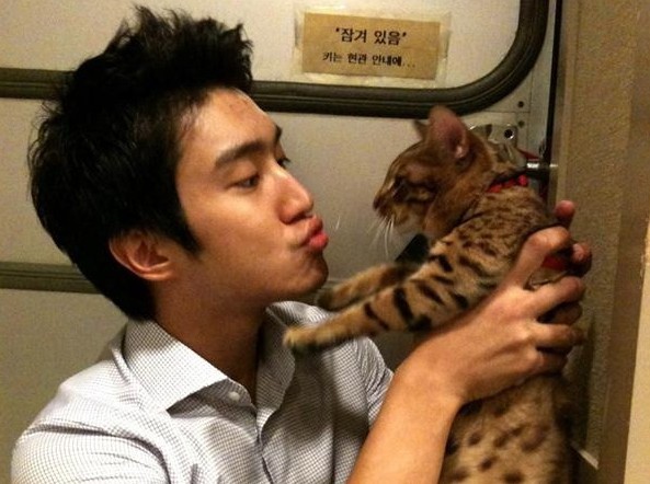 Choi Si-won Fotoğrafı