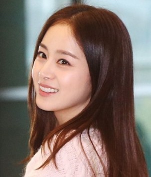 Kim Tae-hee Fotoğrafları 100