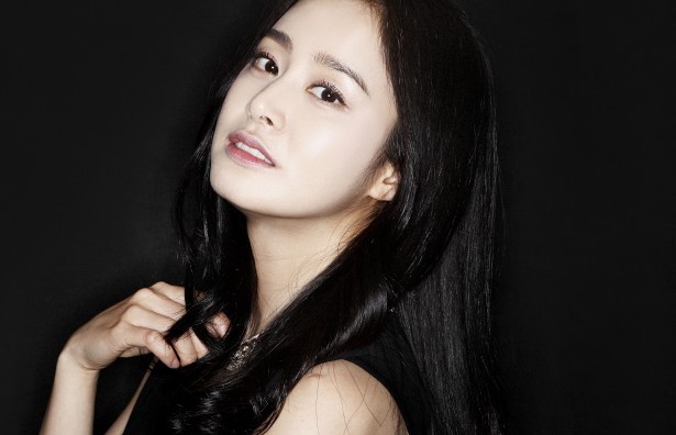 Kim Tae-hee Fotoğrafı
