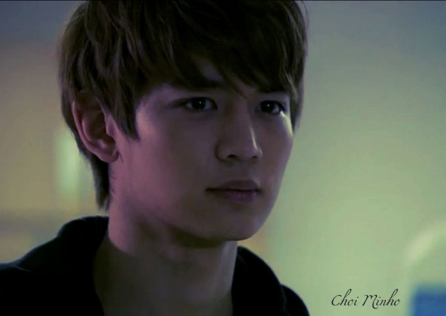 Choi Minho Fotoğrafı