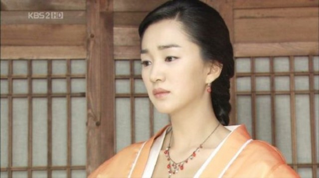 Soo Ae Fotoğrafı