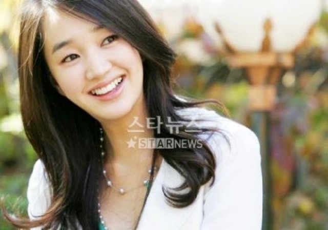 Soo Ae Fotoğrafı