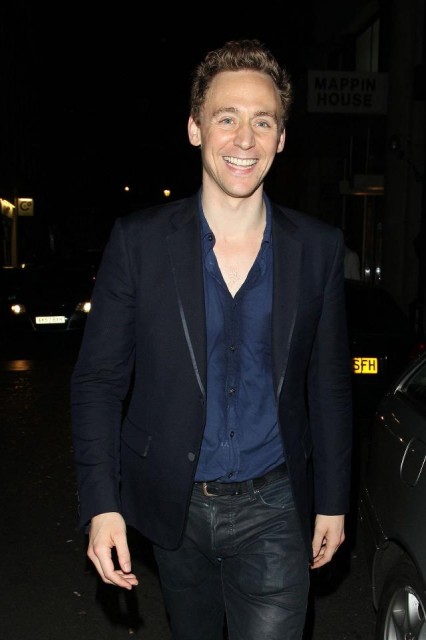 Tom Hiddleston Fotoğrafları 73