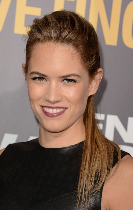 Cody Horn Fotoğrafı