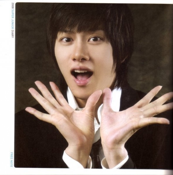 Kim Hee Chul Fotoğrafları 138