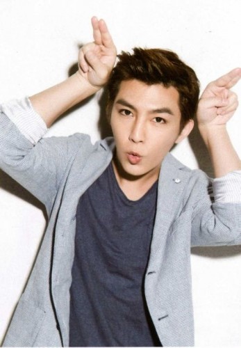 Aaron Yan Fotoğrafı
