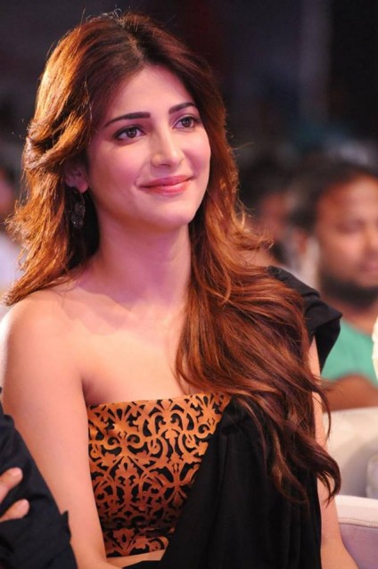Shruti K. Haasan Fotoğrafı