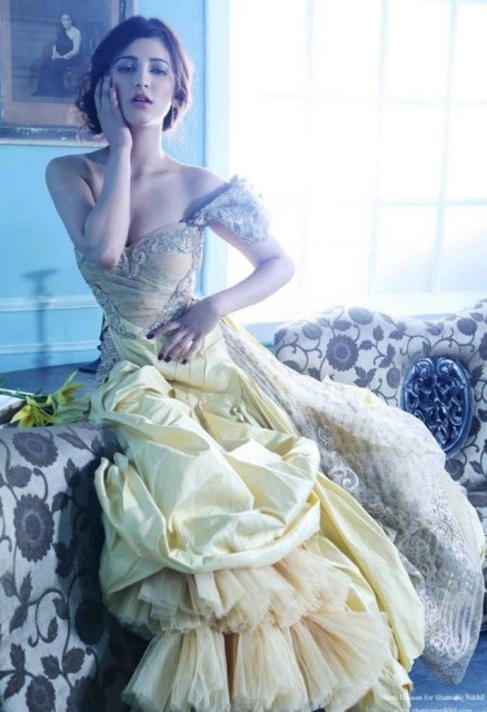 Shruti K. Haasan Fotoğrafı