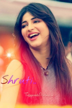 Shruti K. Haasan Fotoğrafı