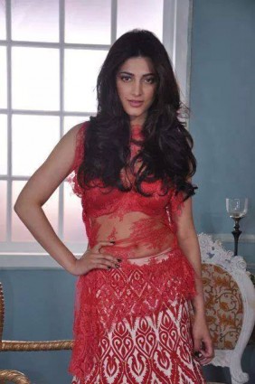 Shruti K. Haasan Fotoğrafı