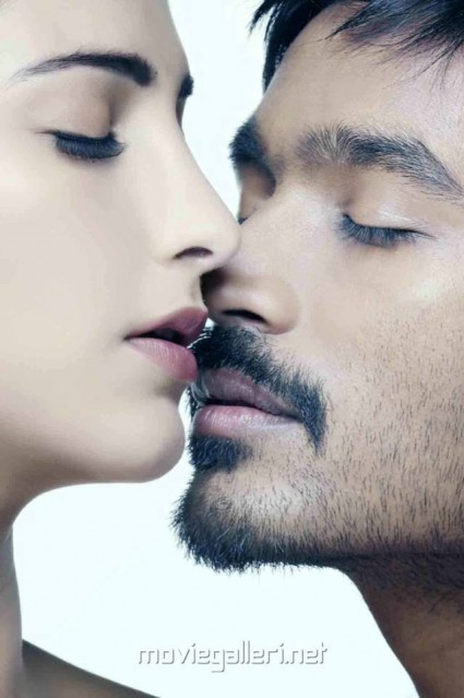 Shruti K. Haasan Fotoğrafı