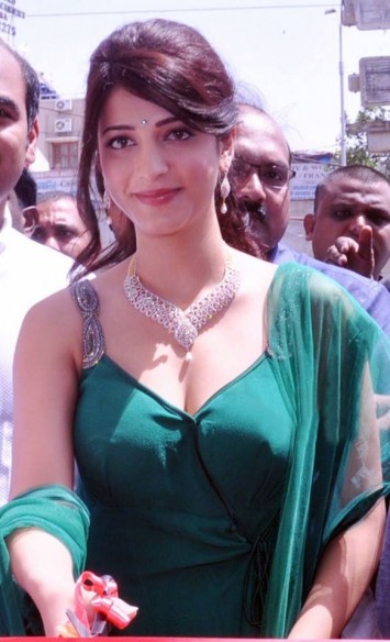 Shruti K. Haasan Fotoğrafı
