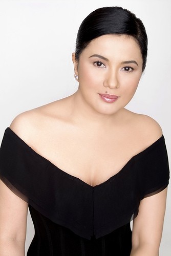 Lorna Tolentino Fotoğrafları 2