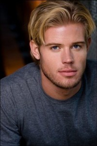 Trevor Donovan Fotoğrafı