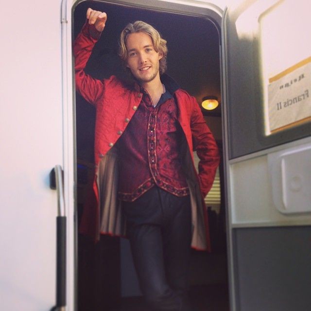 Toby Regbo Fotoğrafları 93