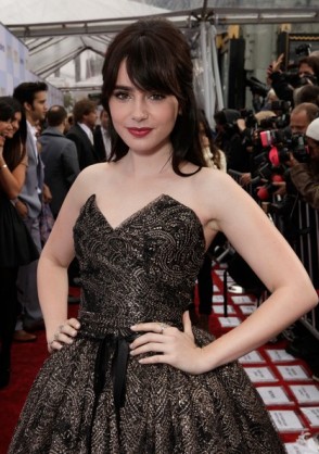 Lily Collins Fotoğrafı