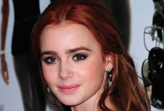 Lily Collins Fotoğrafı