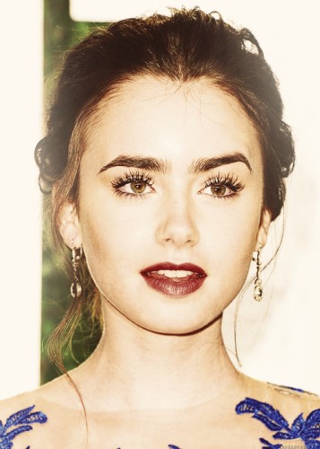 Lily Collins Fotoğrafları 333