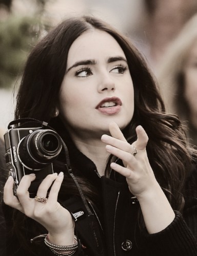 Lily Collins Fotoğrafları 336