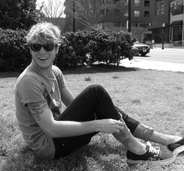 Dougie Poynter Fotoğrafı