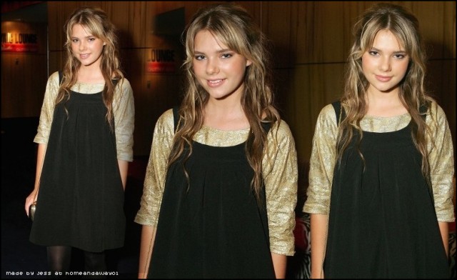 Indiana Evans Fotoğrafları 5