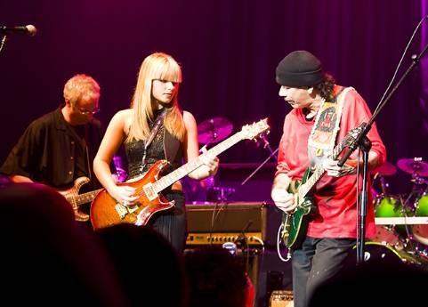 Orianthi Fotoğrafı