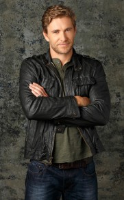 Brett Tucker Fotoğrafları 2