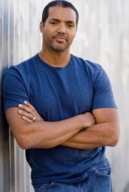 Henry Kingi Jr. Fotoğrafı