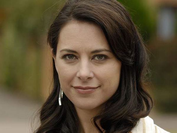 Belinda Stewart-Wilson Fotoğrafları 7