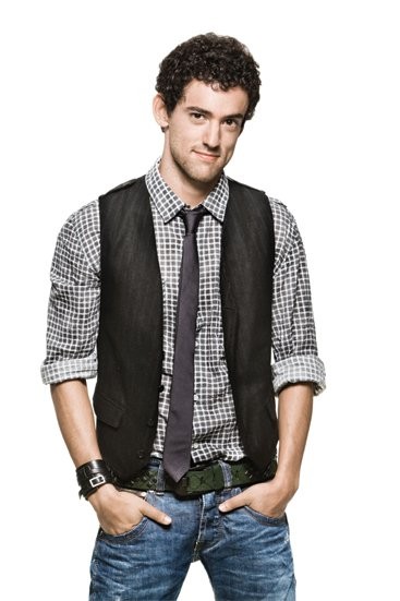 Luis Gerardo Méndez fotoğrafı