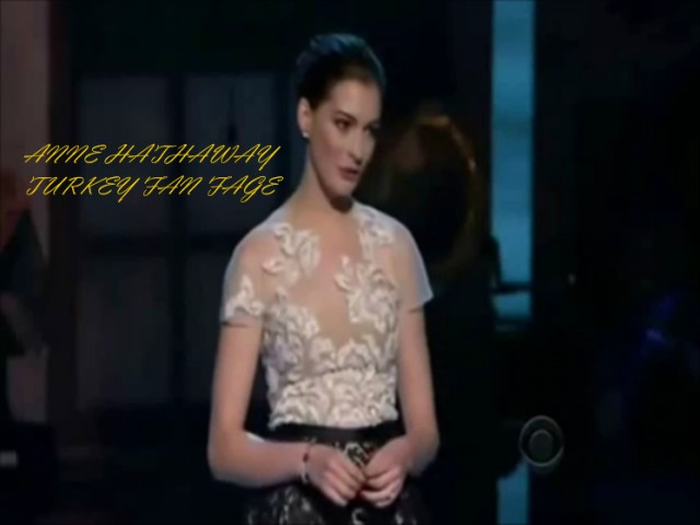 Anne Hathaway Fotoğrafı