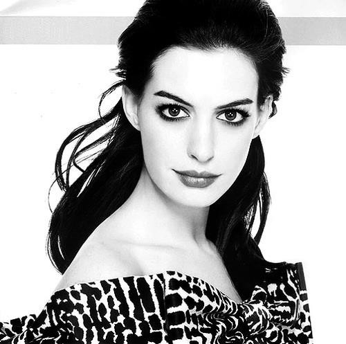Anne Hathaway Fotoğrafı