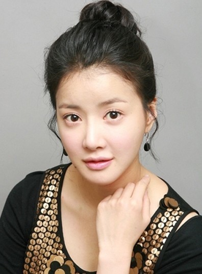 Lee Si-young Fotoğrafları 13