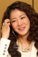 Lee Si-young Fotoğrafı
