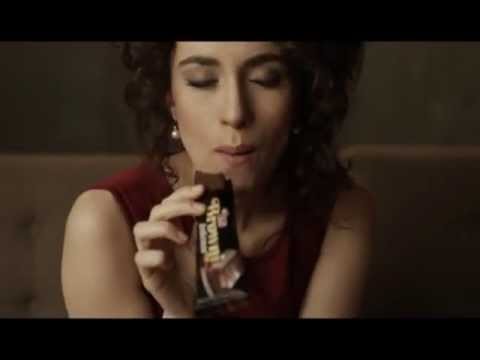 Hande Doğandemir Fotoğrafı