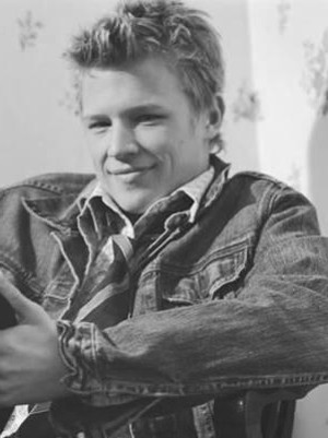 Christopher Egan Fotoğrafları 19