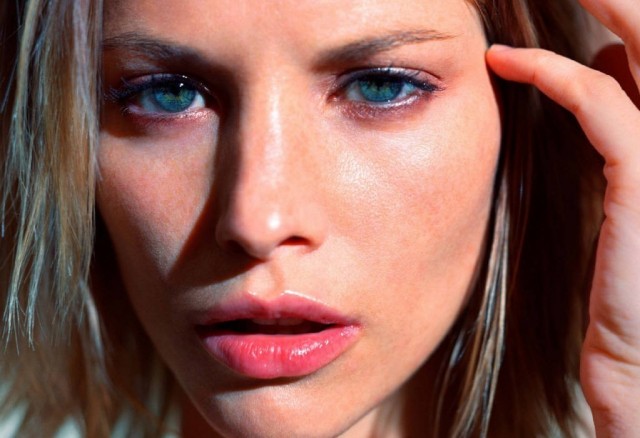 Sienna Guillory Fotoğrafları 10