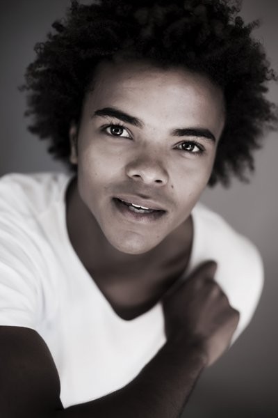 Eka Darville Fotoğrafı